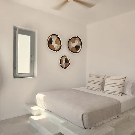 Mando Seaside נאוסה