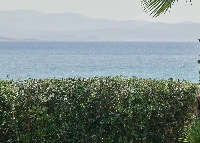 Mando Seaside * ناوسا